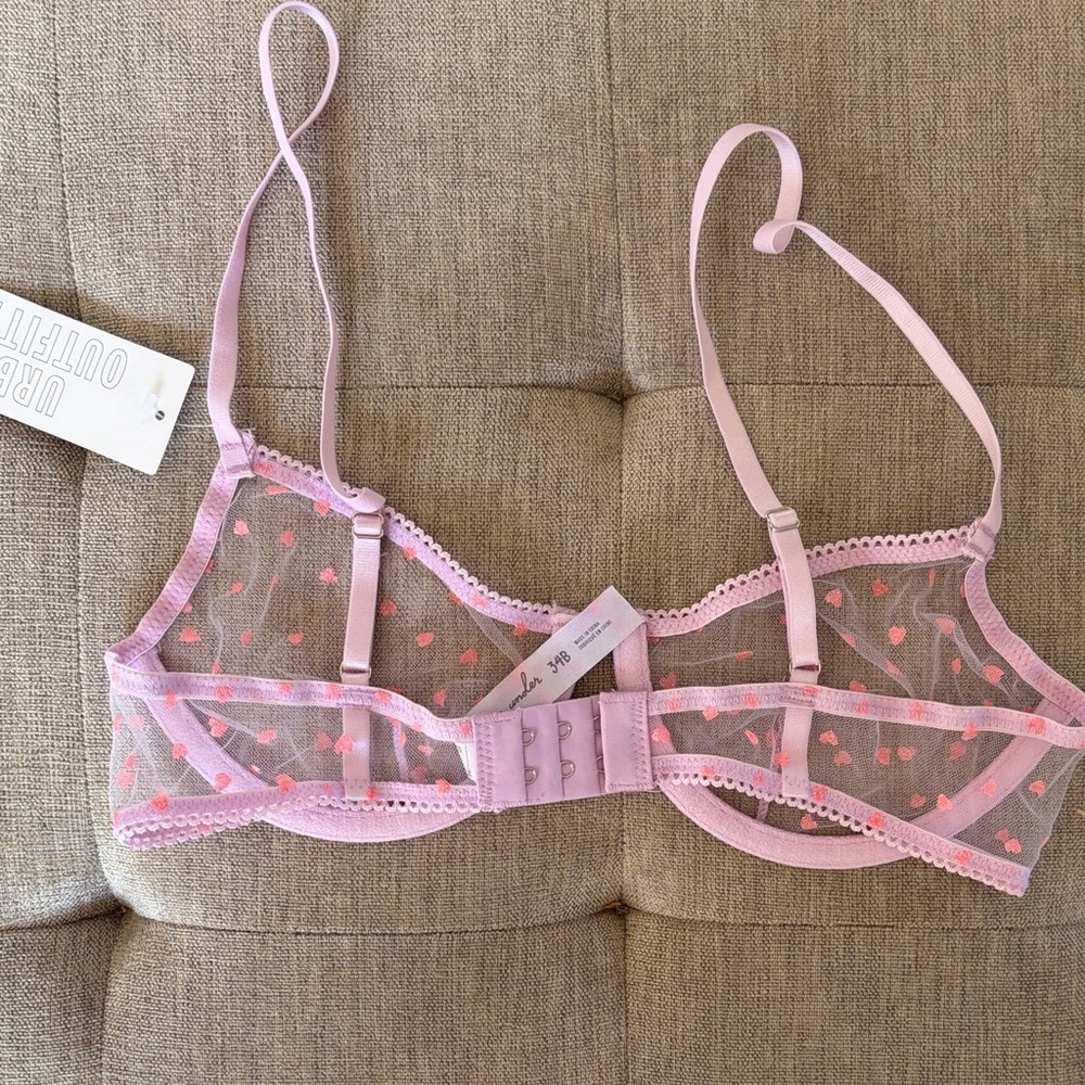 Sheer Pink heart Underwire Bra - Picture 2 of 2